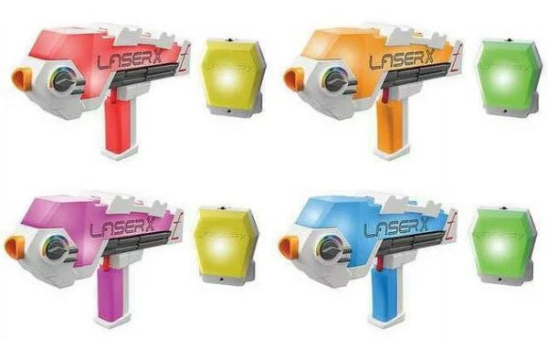 Juego de 4 pistolas blásteres de juguete marca Laser X