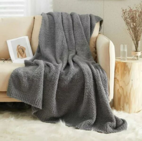 Cobija ultrasuave de 60 x 70 pulgadas, gris marca Artisan Cozy