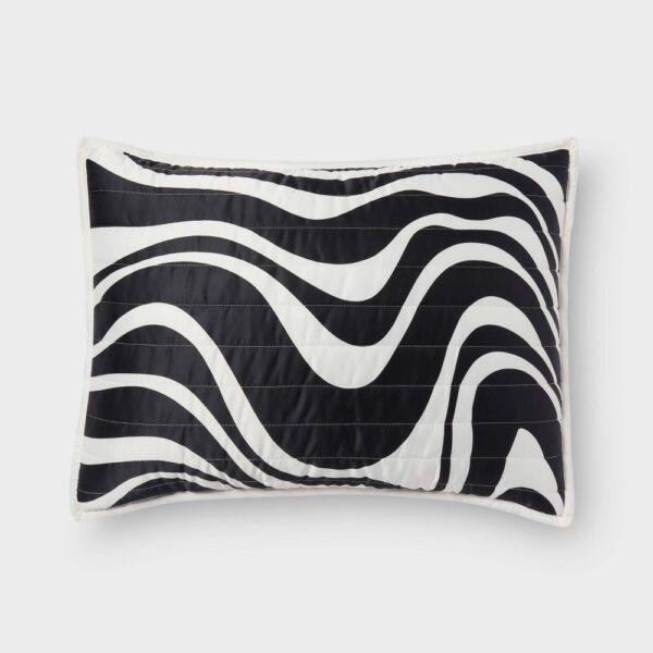 Funda de almohada de satén estándar en color negro - Room Essentials